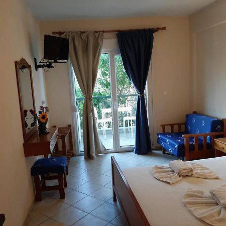 Hotel Flesvos Пефкохори Экстерьер фото