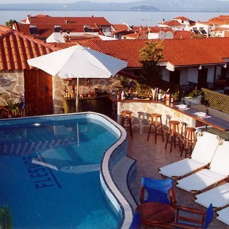 Hotel Flesvos Пефкохори Экстерьер фото