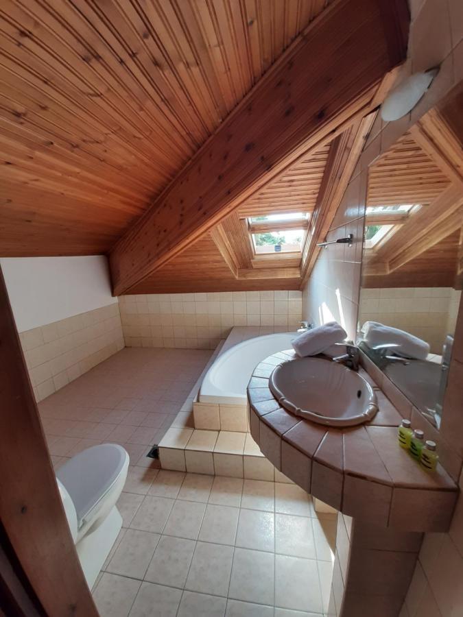 Hotel Flesvos Пефкохори Экстерьер фото