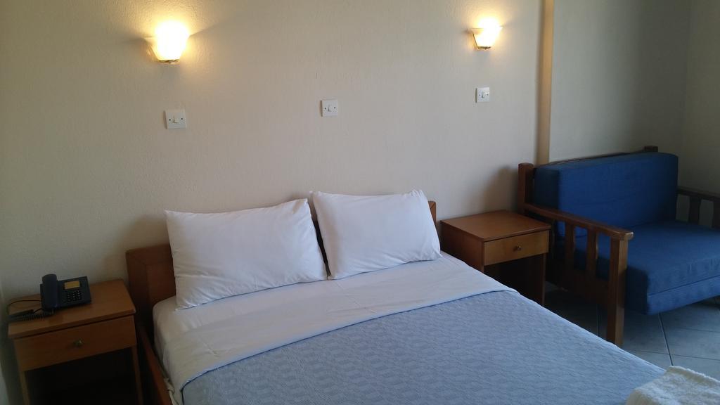 Hotel Flesvos Пефкохори Экстерьер фото